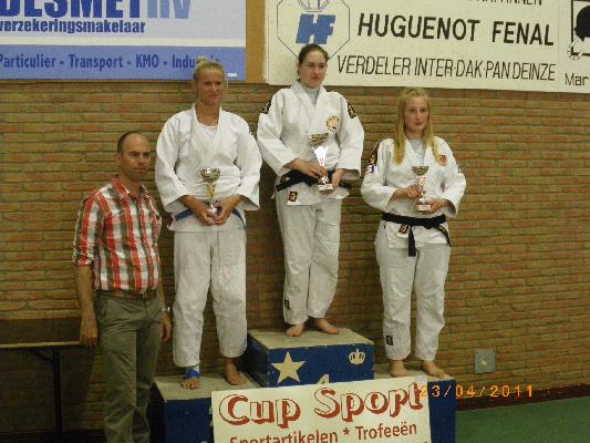 LOTTE VRANKEN ZILVER OP BEKERS VAN DEINZE 2011