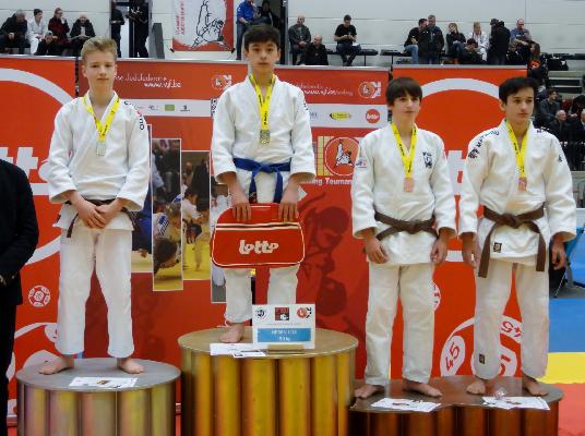 Zelem wint het GOUD op het VLAAMS KAMPIOENSCHAP U18/-50kg...PROFICIAT!